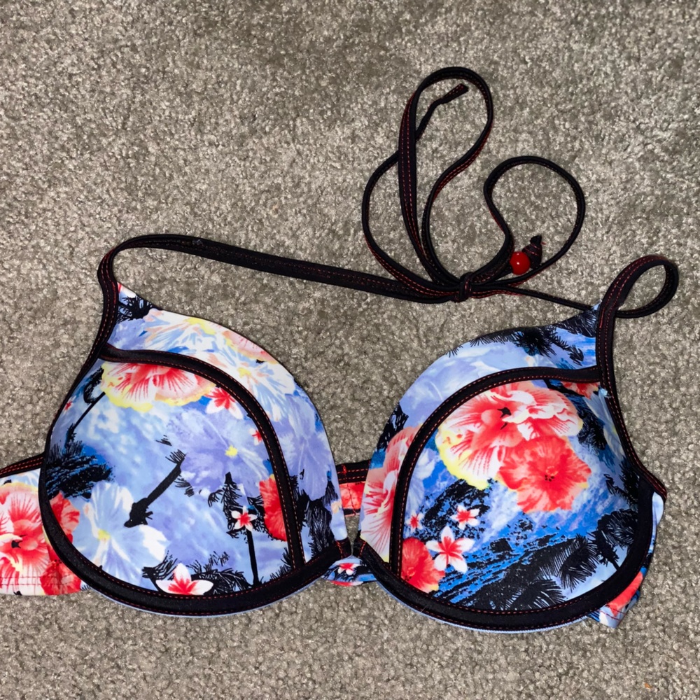 Push-Up Bikini Top